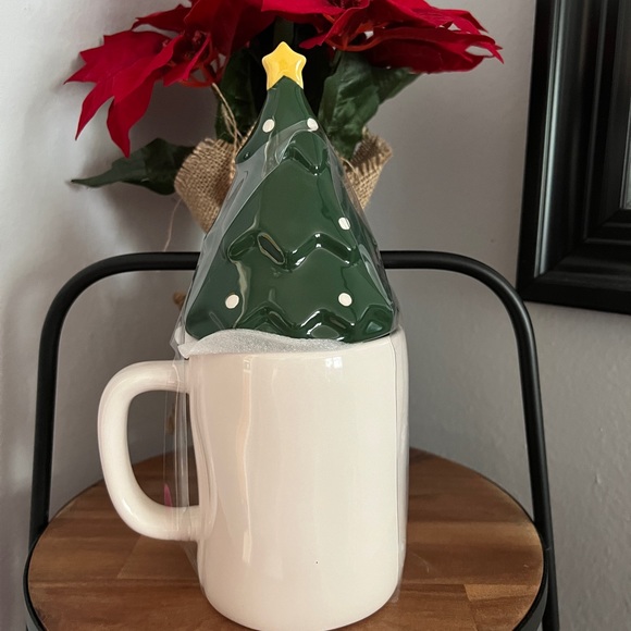 Rae Dunn “Merry Xmas” Mug & Tree Topper Set New - Picture 5 of 5